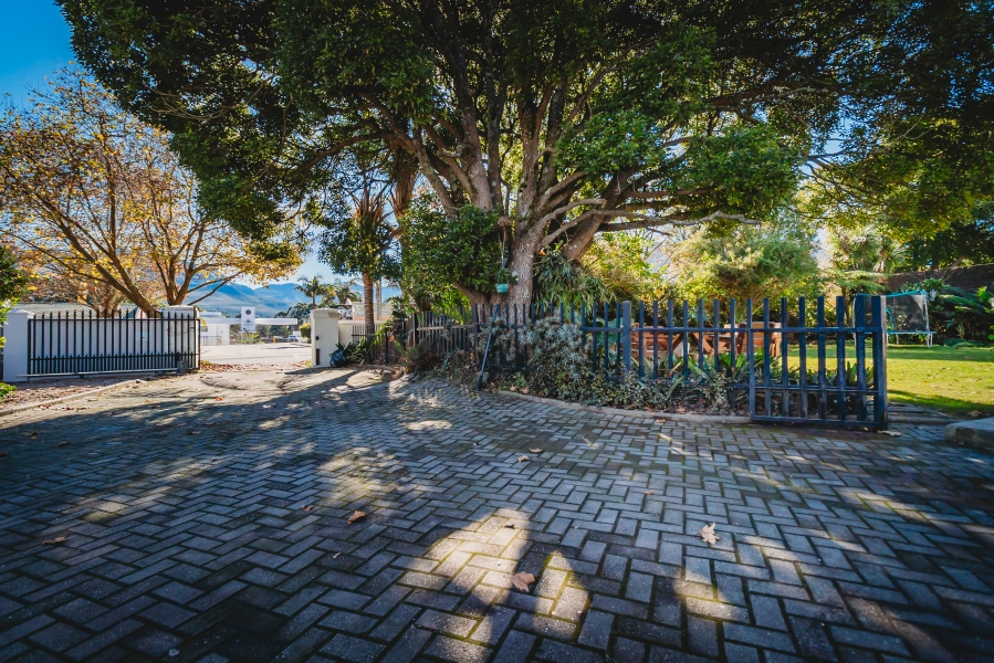 3 Bedroom Property for Sale in Heather Park Western Cape